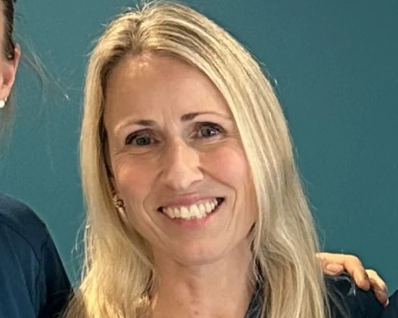 Tannlegeassistent Mariann Brovig ved Lillesand Tannlegesenter